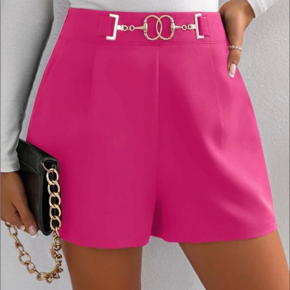 New - Women’s Hot Pink Shorts With Chain Accent / Clothing